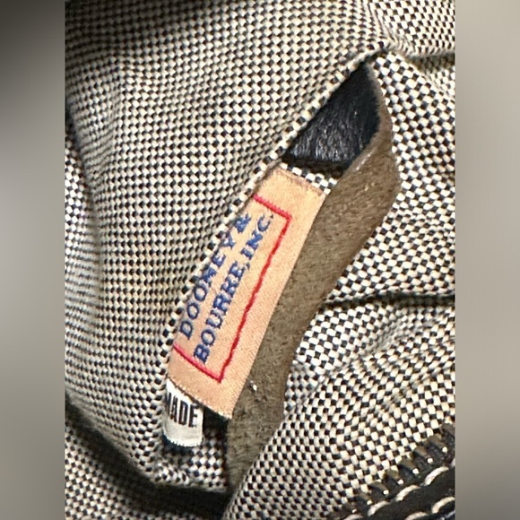 Dooney and Bourke Shoulder Bag - Picture 16 of 16